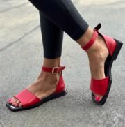 Sarah - Зображення 5