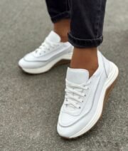 Mary - Зображення 3