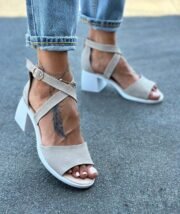 Chloe - Зображення 5