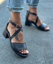 Chloe - Зображення 5