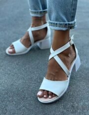 Chloe - Зображення 3