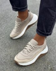 Mary - Зображення 3