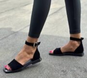 Sarah - Зображення 3