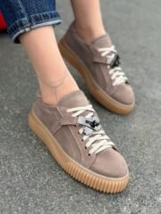 Elizabeth - Image 10