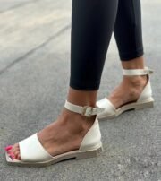 Sarah - Зображення 6