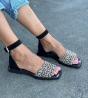 Sarah - Зображення 6